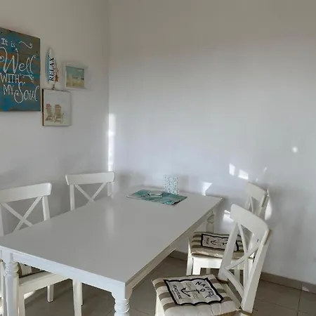 Two Bedroom Duplex With Mountain And Sea View Apartamento *
