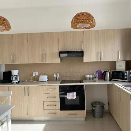 Two Bedroom Duplex With Mountain And Sea View *